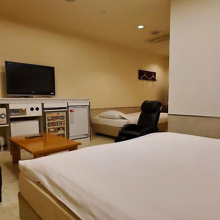 Hotel Golf Tsunashima (Adults Only) Yokohama  Ngoại thất bức ảnh