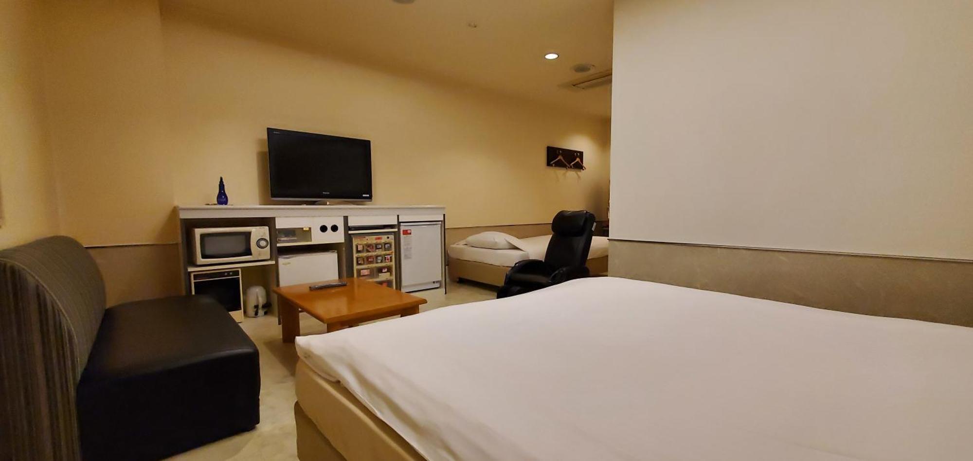 Hotel Golf Tsunashima (Adults Only) Yokohama  Ngoại thất bức ảnh